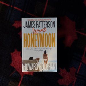 📚 3/$15 or 5/$20 📚 Novel - Second Honeymoon (#2)